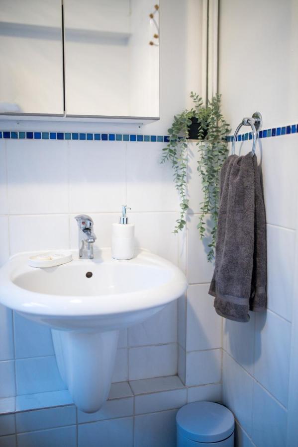 Exclusive Offers L Last-Minute Specials L Parking Free L Double Bed House L Uk L Gaming Room L Komfy 3 Bedroom Cottage With Riverview L Perfect For Short Or Long Stays Reading Buitenkant foto